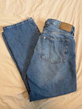 H&M Straight Leg Jeans in Medium Blue Denim